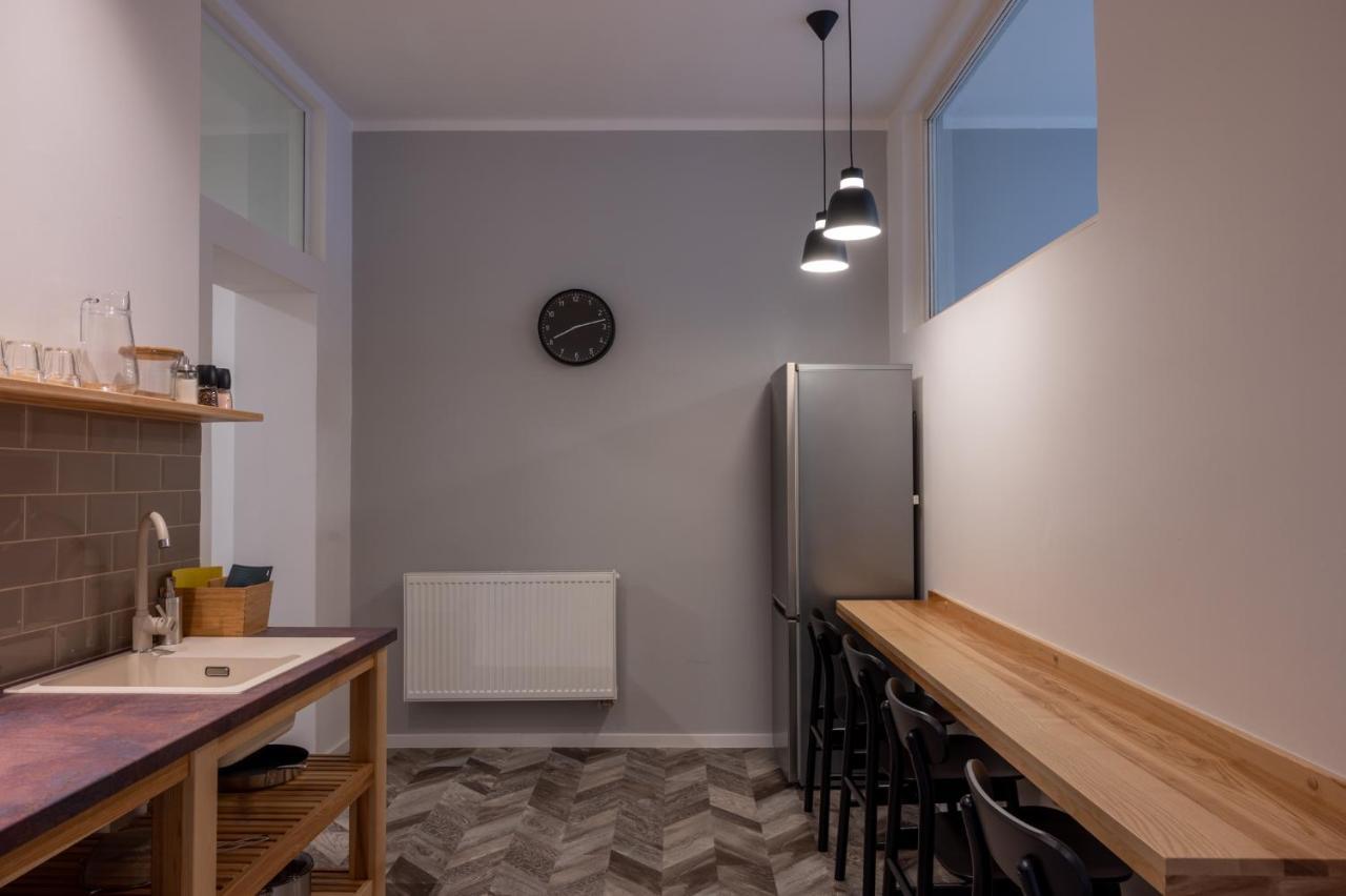 Art Hostel & Apartments Dvur Kralove nad Labem Luaran gambar