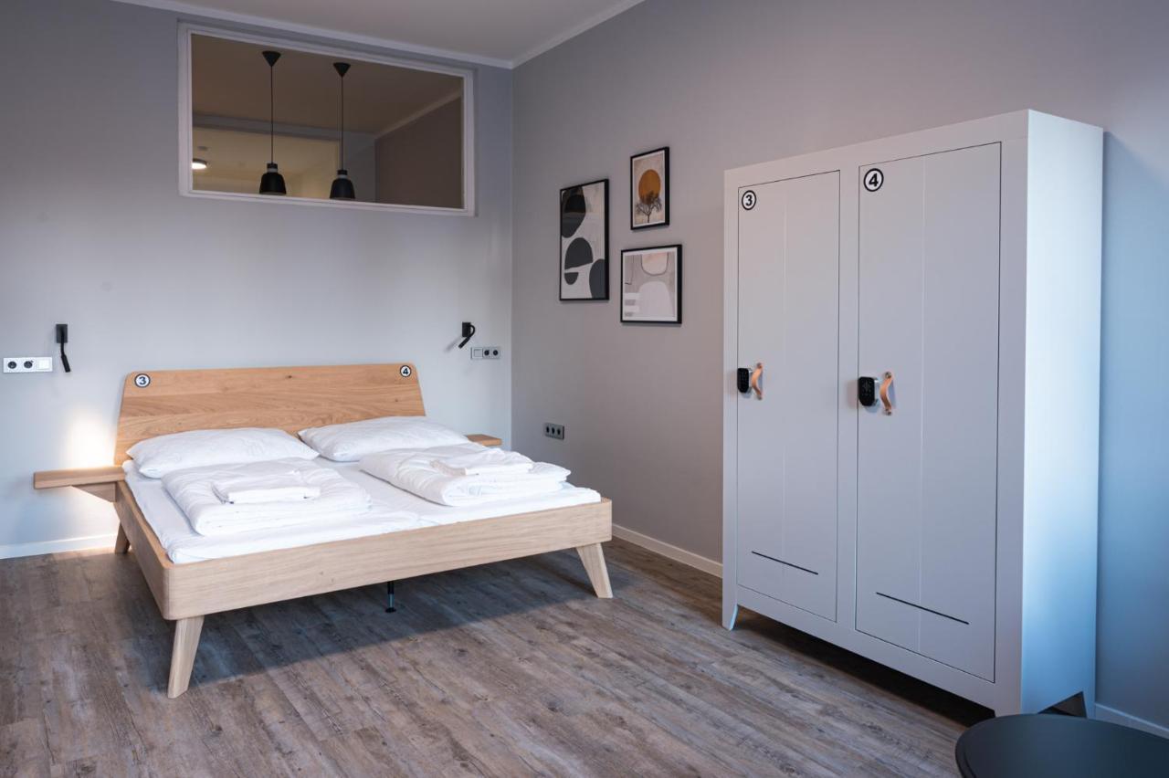 Art Hostel & Apartments Dvur Kralove nad Labem Luaran gambar