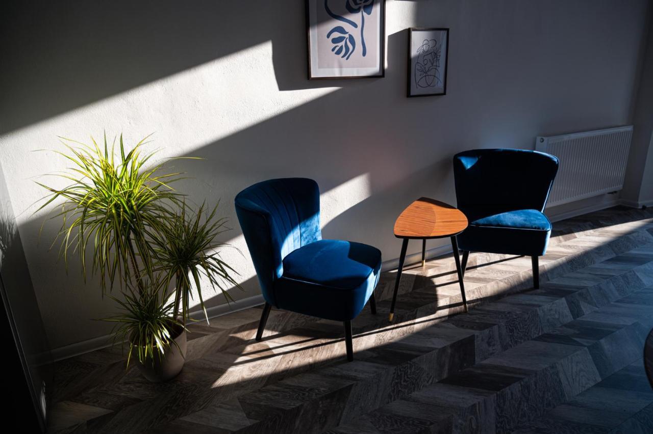 Art Hostel & Apartments Dvur Kralove nad Labem Luaran gambar