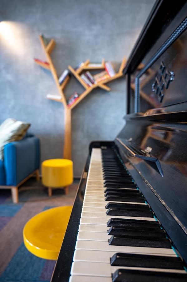 Art Hostel & Apartments Dvur Kralove nad Labem Luaran gambar