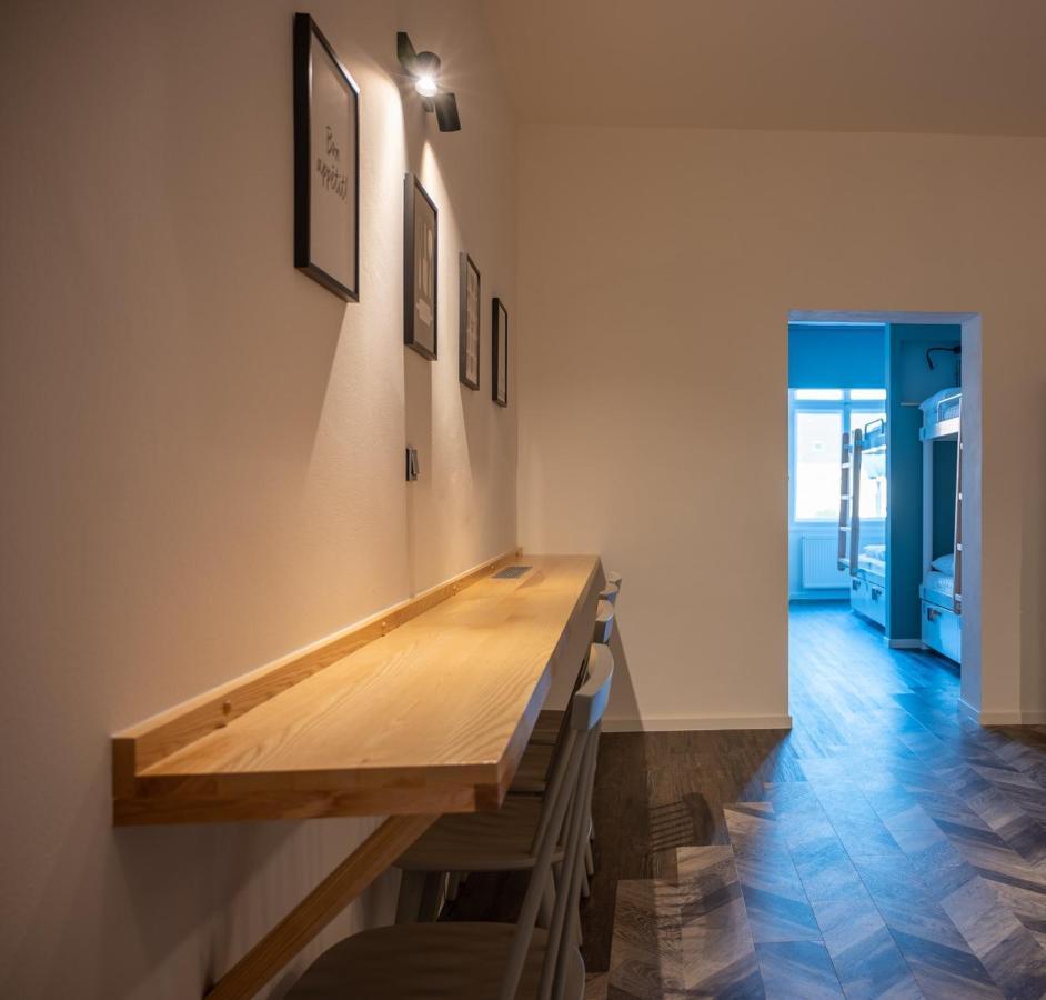 Art Hostel & Apartments Dvur Kralove nad Labem Luaran gambar