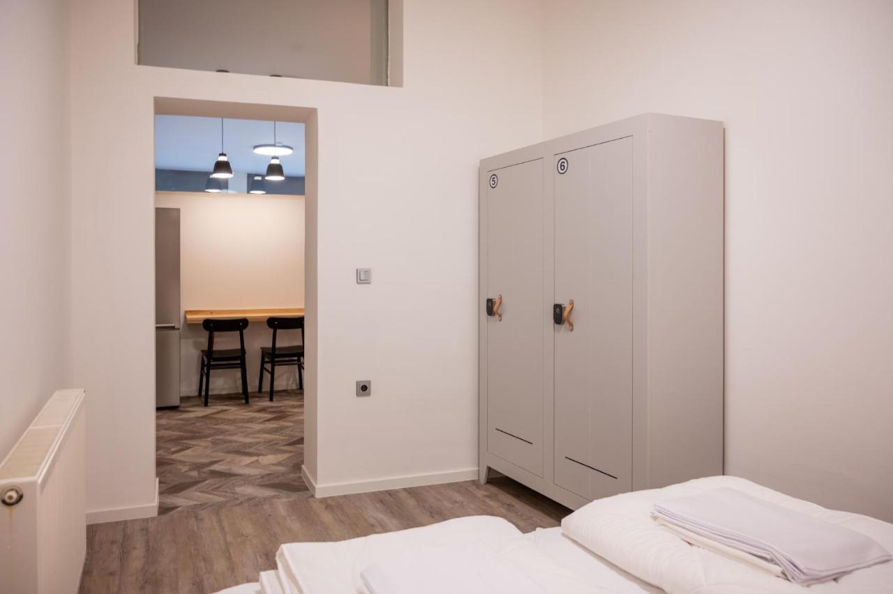 Art Hostel & Apartments Dvur Kralove nad Labem Luaran gambar